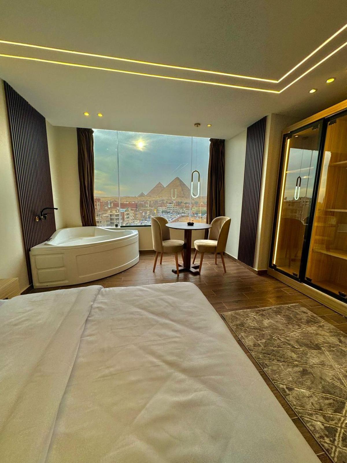 Rotana Pyramids View Vandrehjem Nazlet el-Sîsi Eksteriør billede